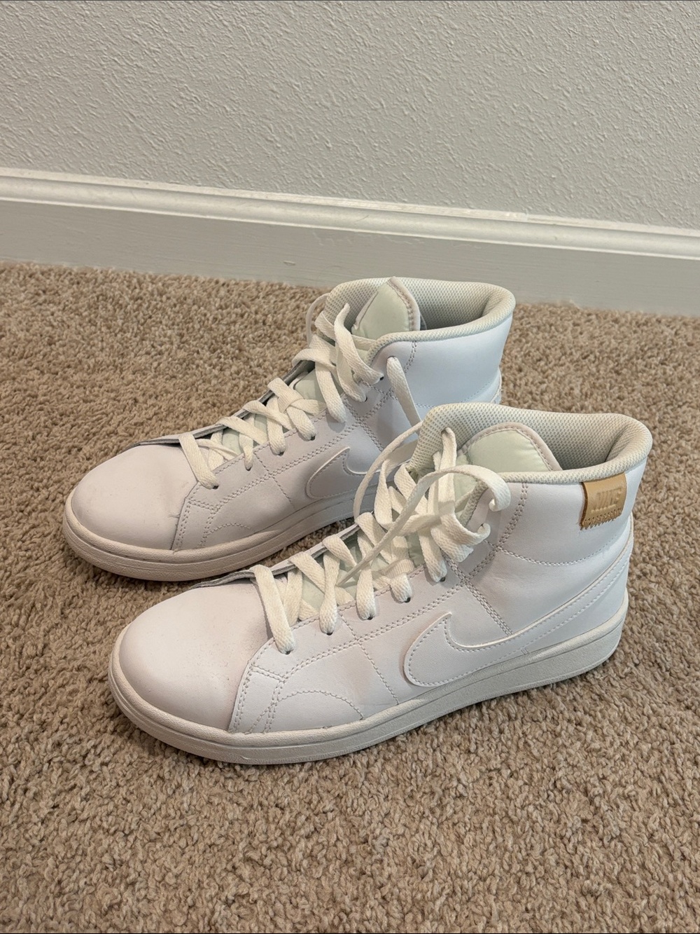 Nike Court Royale 2 Mid White High Top Sneakers Women’s Size 9.5